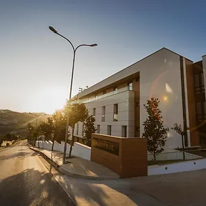 Hotel Privilege &, Tirana